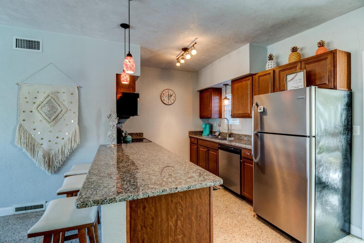 3 Bed 2 Ba Wifi Kitchen Walk To Beach Firepit Daytona Beach Exterior photo