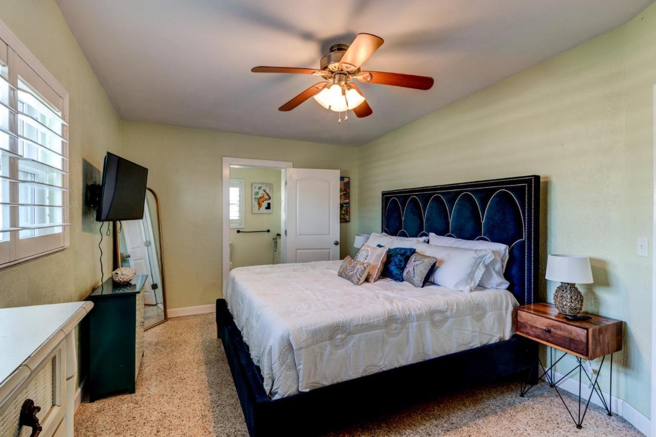 3 Bed 2 Ba Wifi Kitchen Walk To Beach Firepit Daytona Beach Exterior photo
